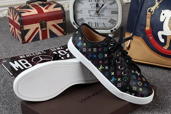 LV Casual shoes Women--025